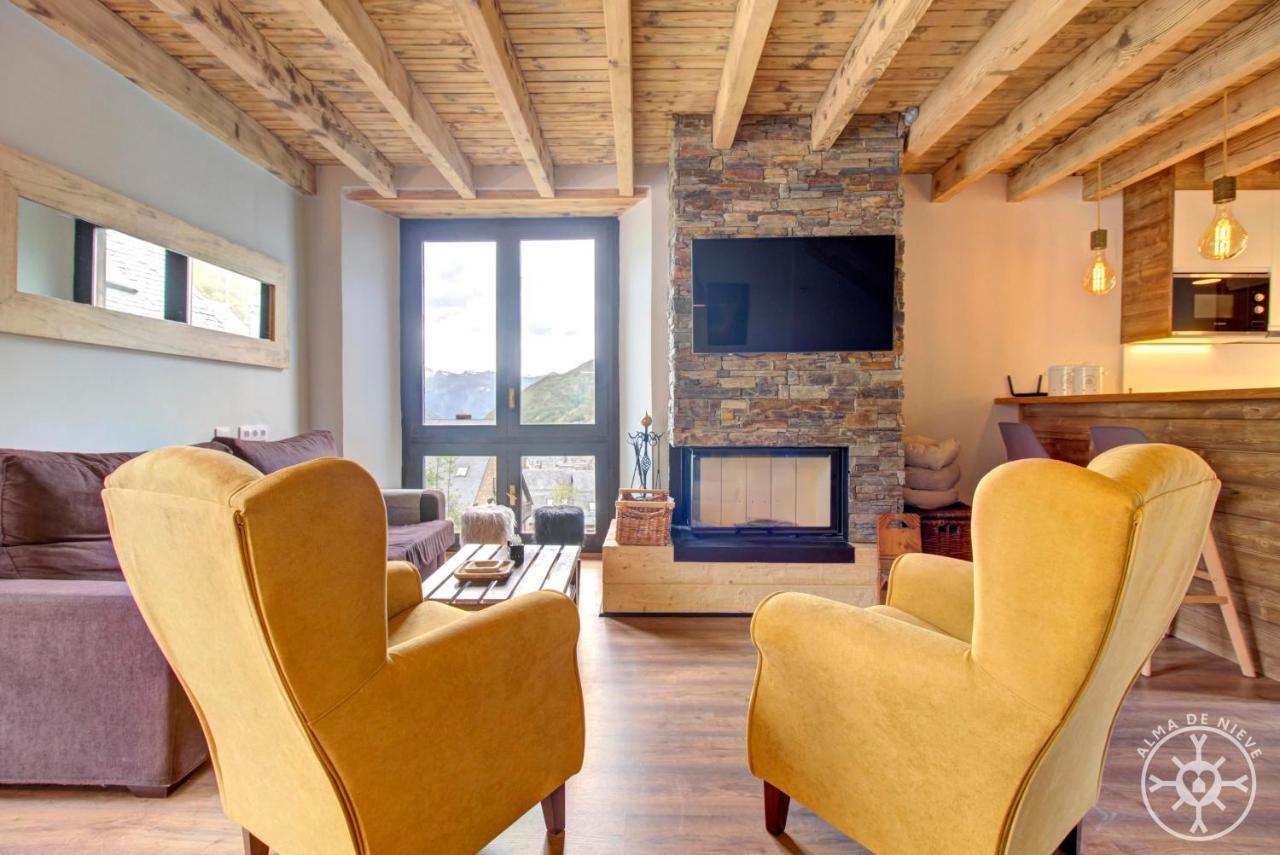 Casa Era Cuma De Alma De Nieve Villa Salardú Екстериор снимка